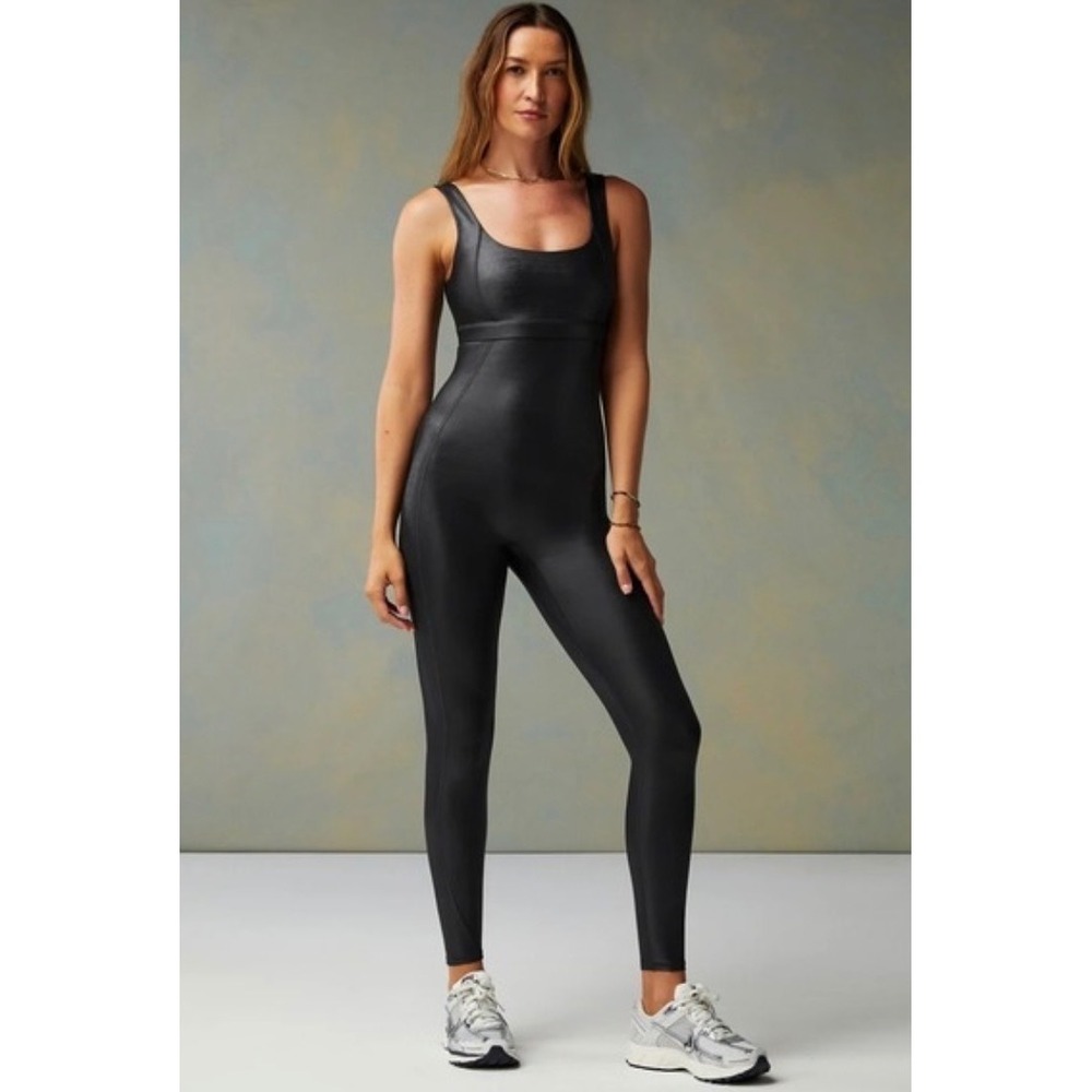 Fabletics Khloe Kardashian Motion365+ Shine Jumpsuit Women's‎ Size XS
